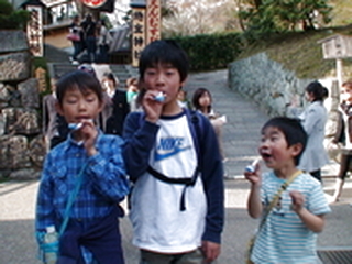 決めつけやレッテル張り